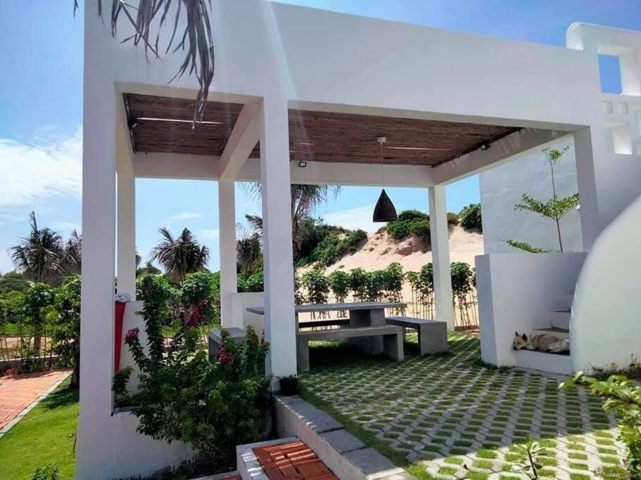 Ho Lan Retreat, Villa Mat Bien Danh Cho 8 Nguoi. Pho Tri Buitenkant foto