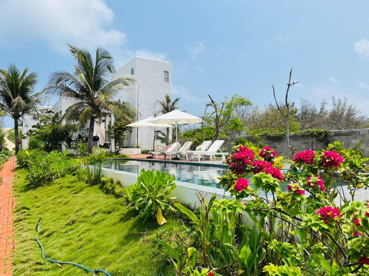 Ho Lan Retreat, Villa Mat Bien Danh Cho 8 Nguoi. Pho Tri Buitenkant foto
